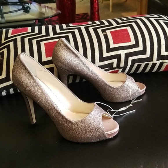 Caparros Shoes - Nwt Lavendar Sparkle Heels